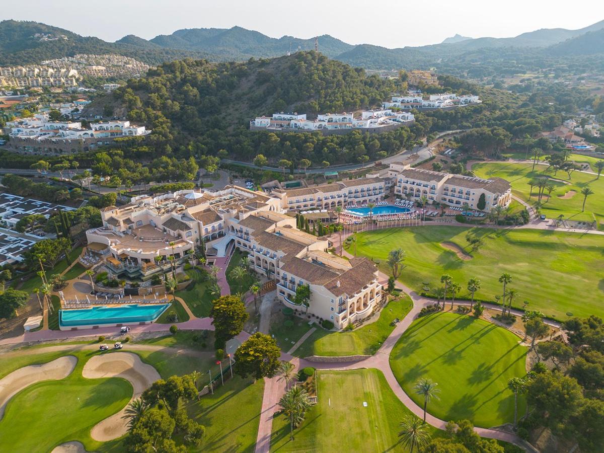 Grand Hyatt Club Golf &